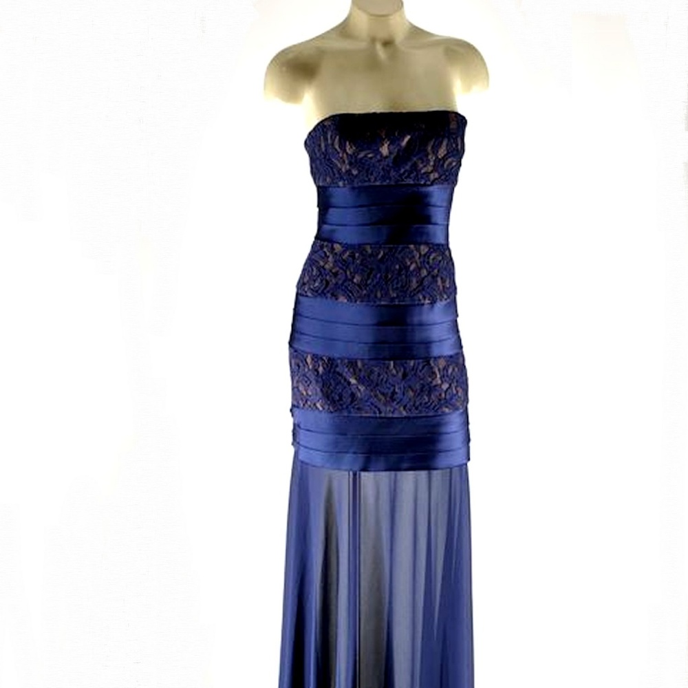 BCBGMaxAzria • Shadie Strapless Lace-Blocked Gown